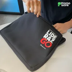 Vista previa de Forro Para Laptop con Cierre 5